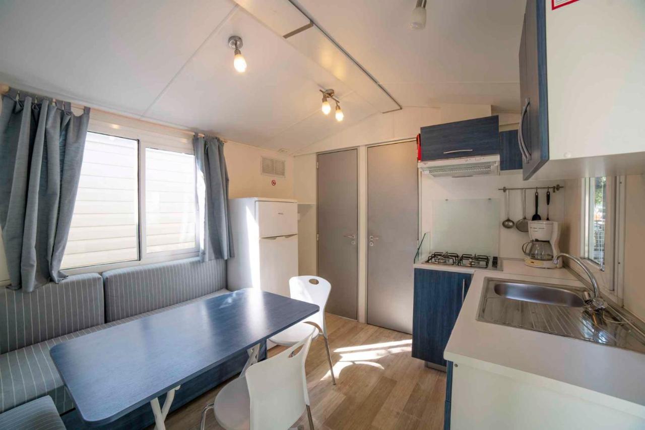 Mobilehomes In Pieve Vecchia - Norditalienische Seen 22044 Manerba del Garda Luaran gambar